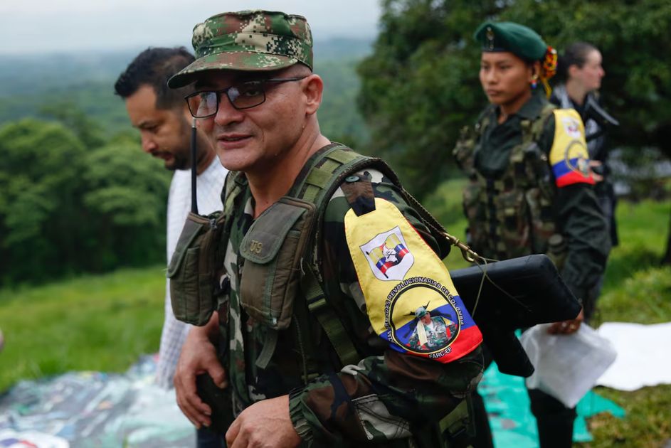 Petro revoca diálogo con disidencias de las FARC tras nuevos hechos de violencia en Colombia
