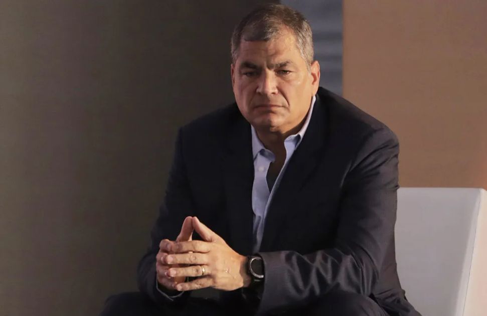 Noboa confirma: Rafael Correa ya no está en Bélgica, se mueve entre países buscando asilo