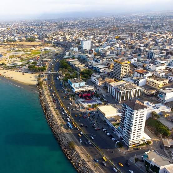 Manta generó 8,2 millones de dólares y alcanzó 90% de ocupación hotelera en Semana Santa