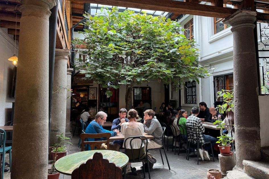 Metro de Quito impulsa boom gastronómico en Centro Histórico