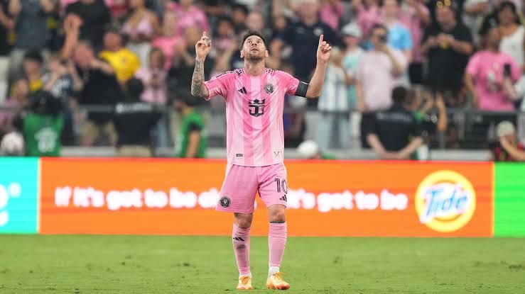 Messi brilla con gol y asistencia en su partido 100 con Inter Miami pese a la derrota