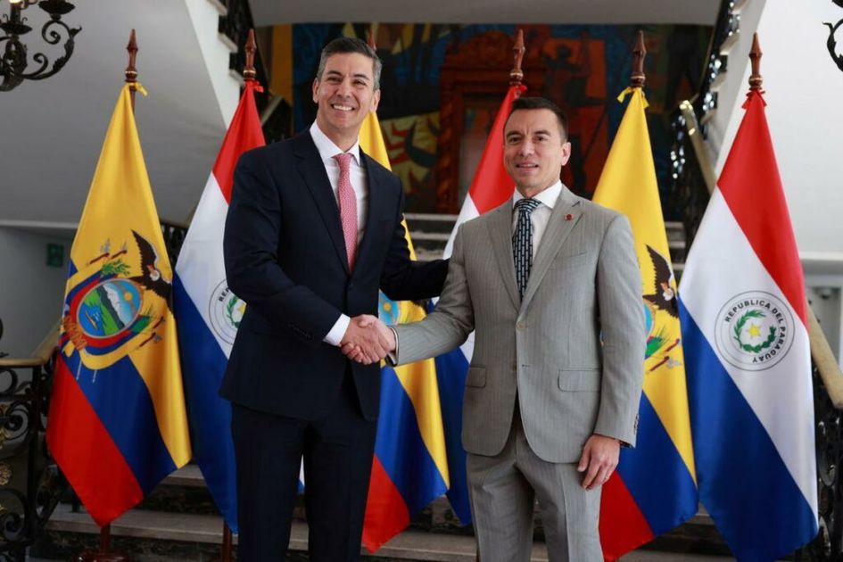 Santiago Peña llega a Ecuador para firmar acuerdos de cooperación con Noboa