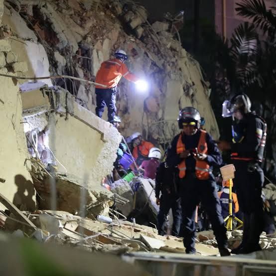 Venezuela declara emergencia crítica en La Guaira tras sismos devastadores