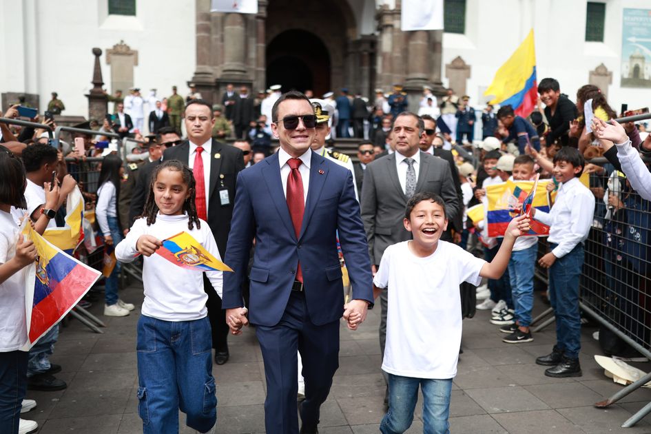 Ecuador marca un hito histórico con la mayor manifestación de apoyo al gobierno en la historia del país