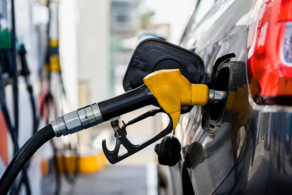 Gobierno reduce precio de gasolinas y diésel con nueva reforma