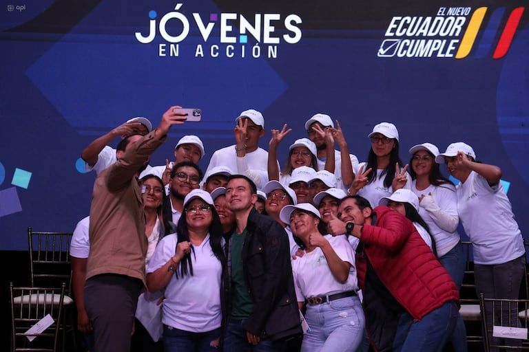 Gobierno amplía Jóvenes en Acción a 150 mil beneficiarios