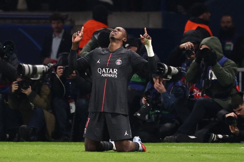 Willian Pacho iguala récord histórico de Antonio Valencia en Europa