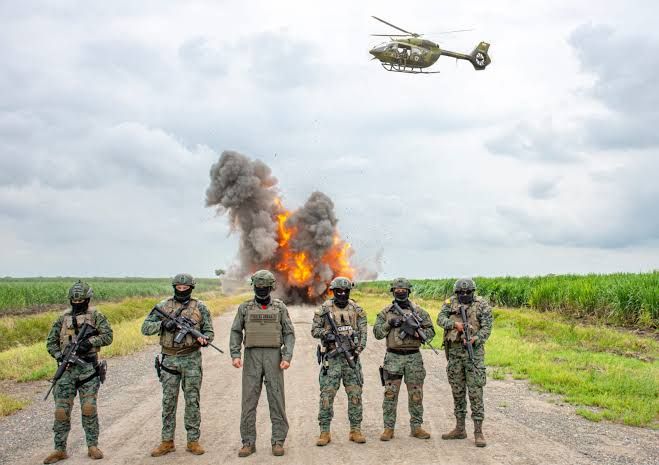 Fuerza Aérea Ecuatoriana inhabilita pista clandestina utilizada por el crimen organizado en Los Ríos