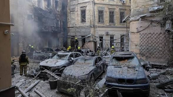 Ataque con dron ucraniano deja al menos 12 muertos en región de Kursk, Rusia