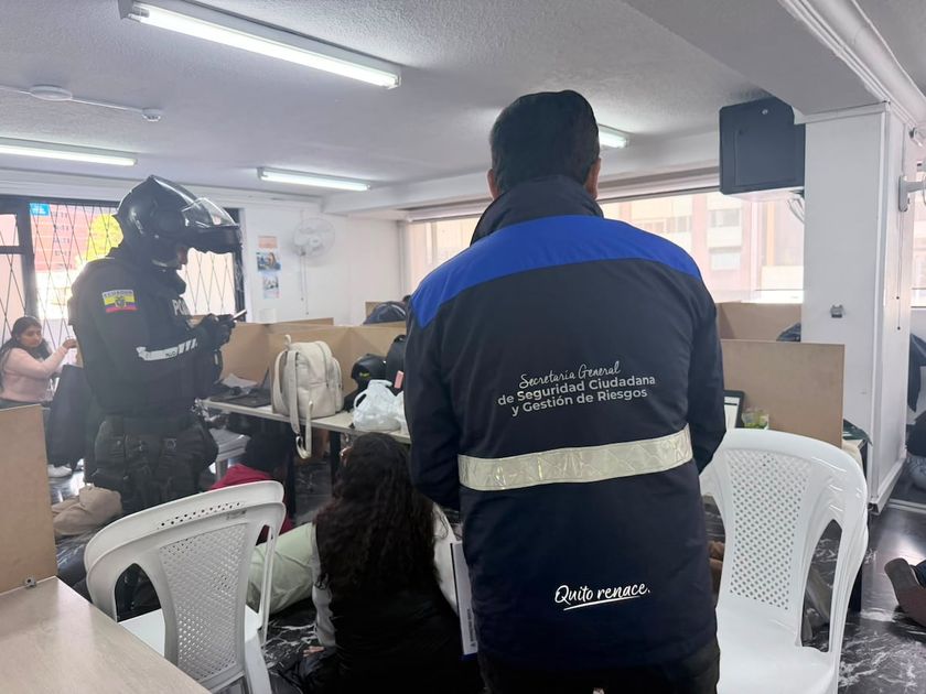 Control comercial revela red de extorsión con call center en el norte de Quito