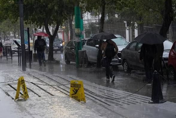 Inamhi emite alerta por lluvias y tormentas hasta el 20 de mayo en Ecuador