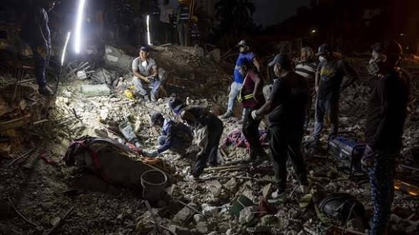 Venezuela confirma 5.398 muertos por terremoto tras un mes del desastre