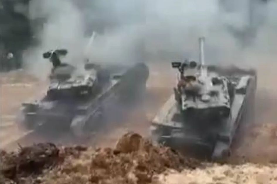 Ejército ejecuta bombardeo y destruye 50 bocaminas ilegales en El Chical, provincia del Carchi