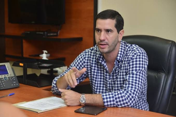 Ministro Luque anuncia paquete de USD 600 millones para mitigar El Niño y obras viales