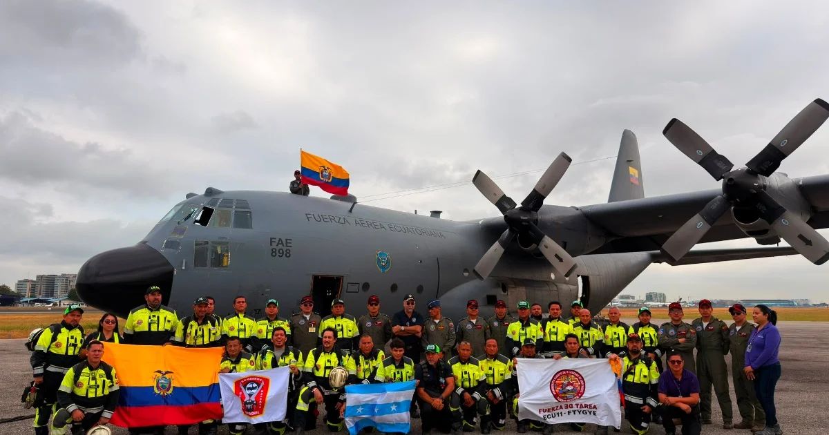 Ecuador envía equipo USAR a Colombia tras sismos; Noboa activa solidaridad regional