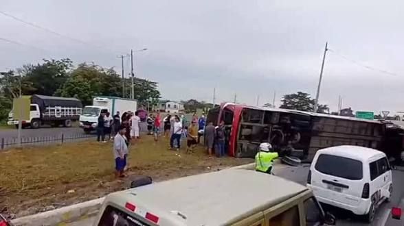 Trágico accidente en Nobol deja dos muertos y alerta sobre seguridad vial en el Guayas