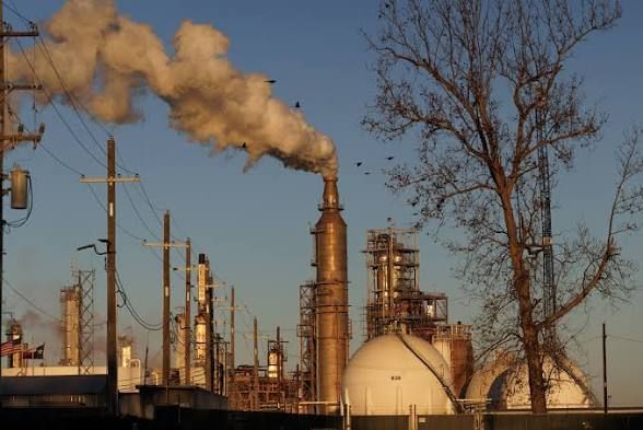 Petróleo supera USD 95 por tensión entre EE.UU. e Irán
