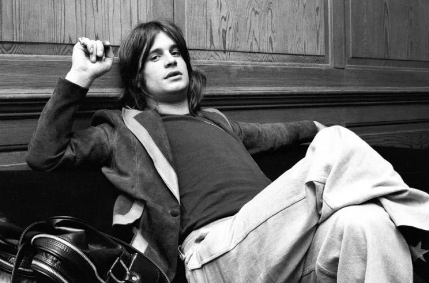 🔵Ozzy Osbourne, leyenda del heavy metal, muere a los 76 años, apenas semanas después de despedirse del escenario con un emotivo concierto final junto a Black Sabbath.