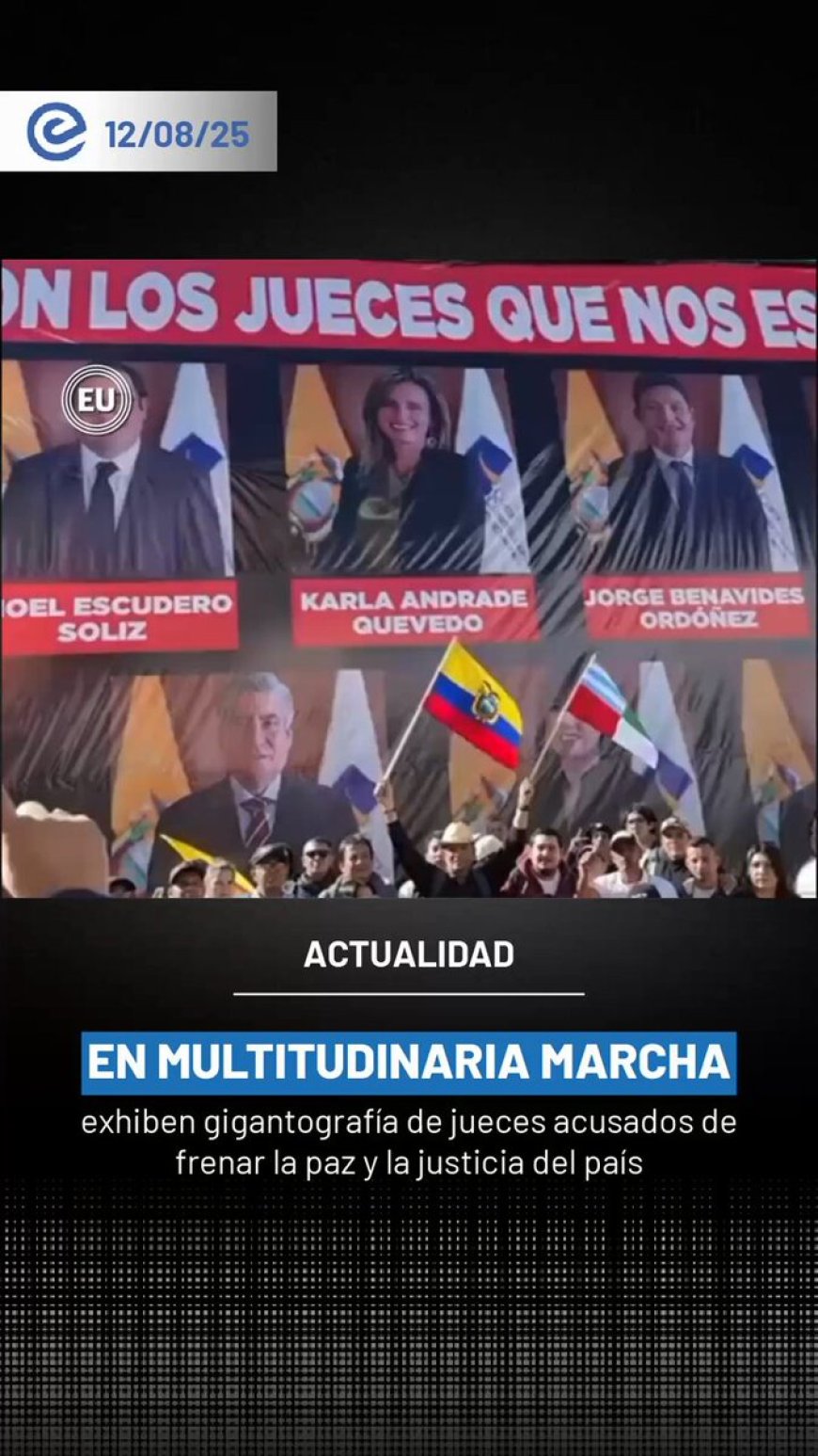 Gigantografía con fotos de jueces de la CC aparece cerca de la Corte Constitucional