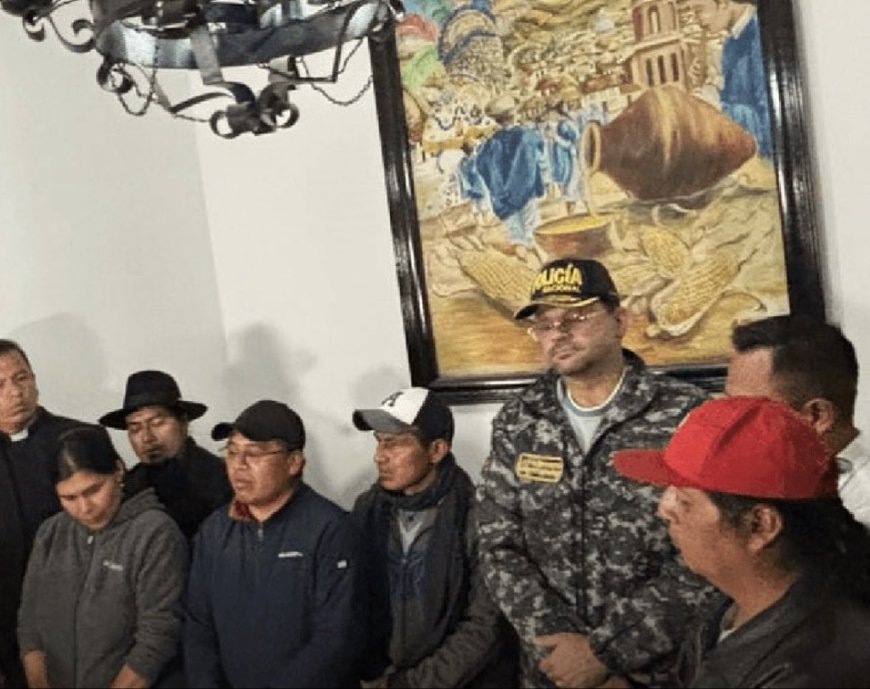 Gobierno e indígenas alcanzan acuerdo parcial en Otavalo: Fin del paro y apertura de vías