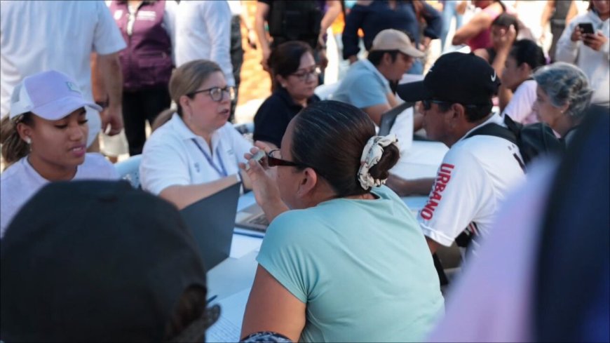 Las Brigadas Sociales están más cerca de ti, con atención directa en tu barrio. Consulta el calendario de brigadas en las redes del Ministerio de Gobierno y recibe al Nuevo Ecuador en tu comunidad. #ElNuevoEcuadorImpulsa