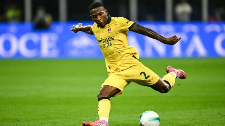 Pervis Estupiñán volvió a vestir la camiseta del Milan tras superar la lesión en el tobillo sufrida ante Estados Unidos. Sin embargo, su regreso no fue el ideal y su entrenador expresó duras críticas por su desempeño en el campo.