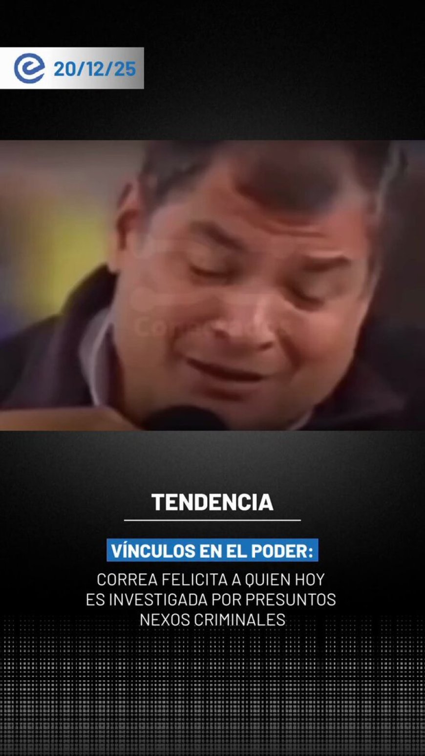 🔵 Un video difundido en redes sociales muestra al expresidente Rafael Correa felicitando a Tannya Varela, excomandante de la Policía Nacional, quien hoy enfrenta señalamientos y es investigada como presunta “narco comandante”.