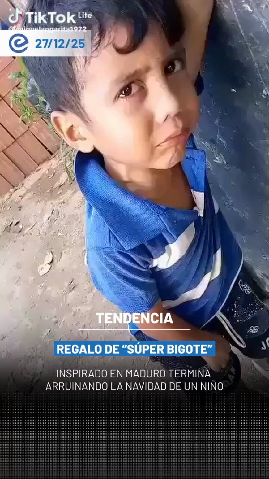 🔵 Un video que circula en redes sociales muestra a un niño recibiendo como regalo navideño una figura de acción de “Súper Bigote”, inspirada en Nicolás Maduro, reacción que terminó en llanto y generó debate en plataformas digitales.