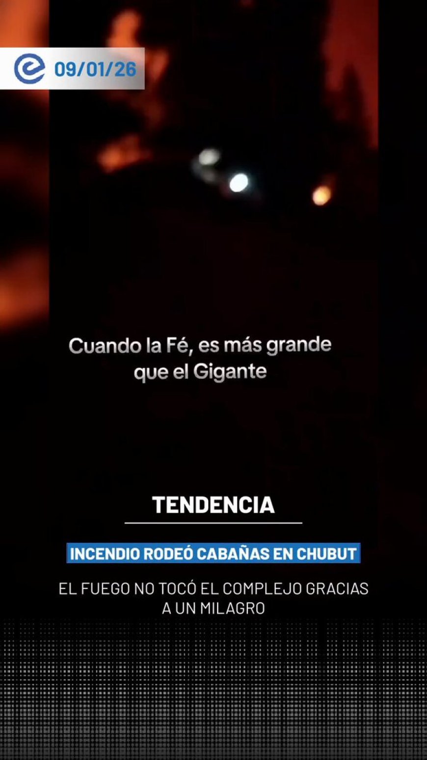 🔵 En medio del incendio forestal en Puerto Patriada, un emprendedor vivió una noche de desesperación al ver cómo el fuego avanzaba hacia su complejo de cabañas en la Patagonia argentina.