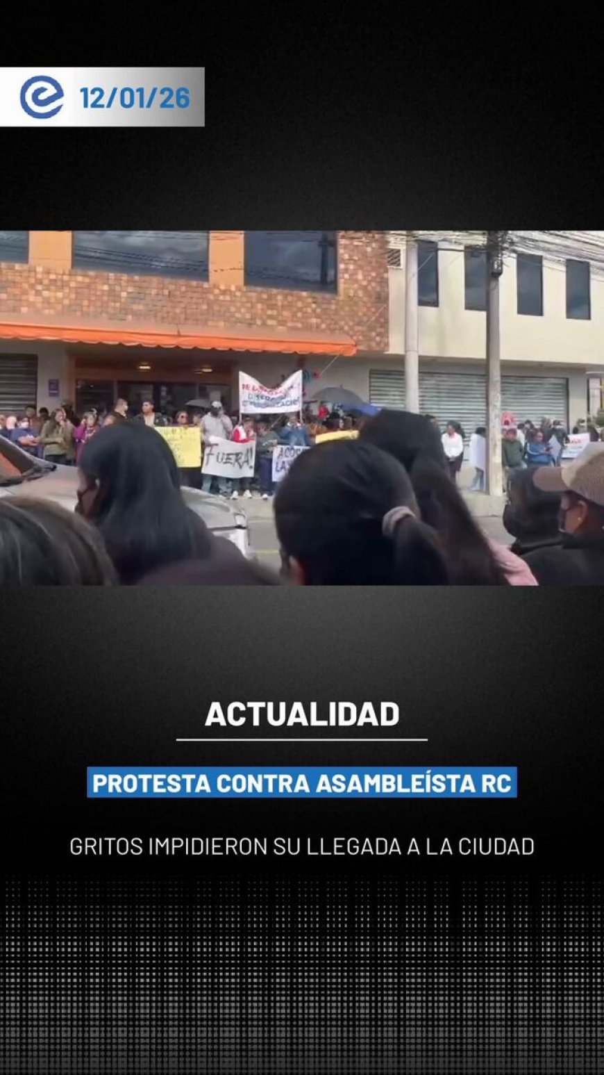 🔵 Un grupo de ciudadanos expresó su rechazo a la presencia de la asambleísta del correísmo Mónica Palacios en Riobamba, con consignas de protesta en espacios públicos.